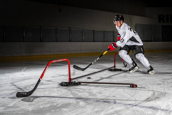 Rush Defender - HockeyShot